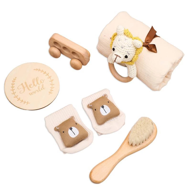 Baby Gift Set for Newborn New Baby Gift Set - 6 PCS Newborn Baby Essentials Baby Bath Set with Baby Rattle & Cotton Socks