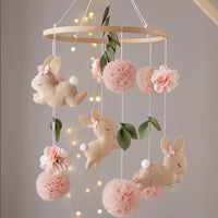 Bunny baby mobile Crib mobile Baby girl mobile Boucle bunny nursery