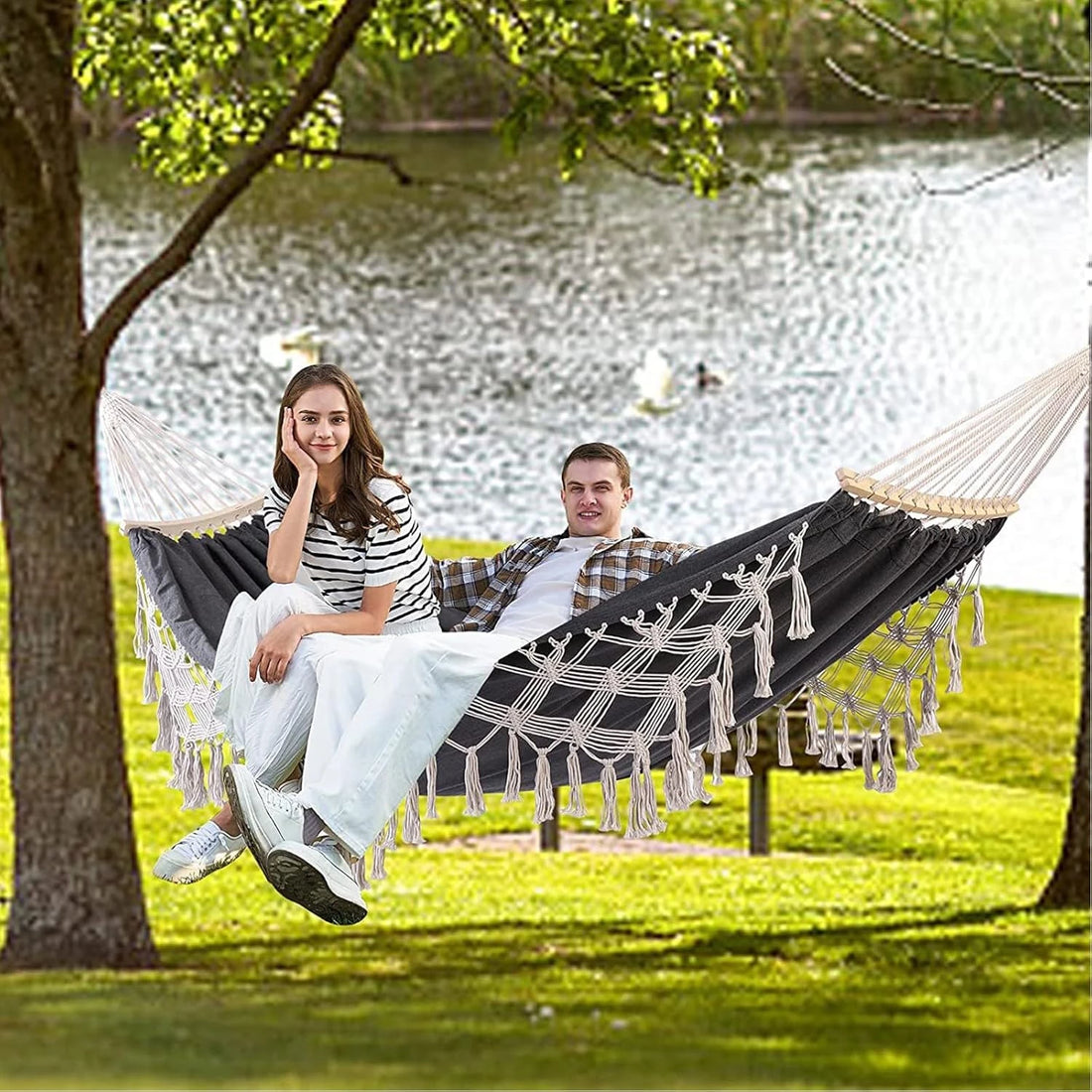 Double Hammock Hanging Swing -Boho Hammocks Load-bearing 500lbs - Portable Hammock for Indoor Outdoor Patio Yard Garden
