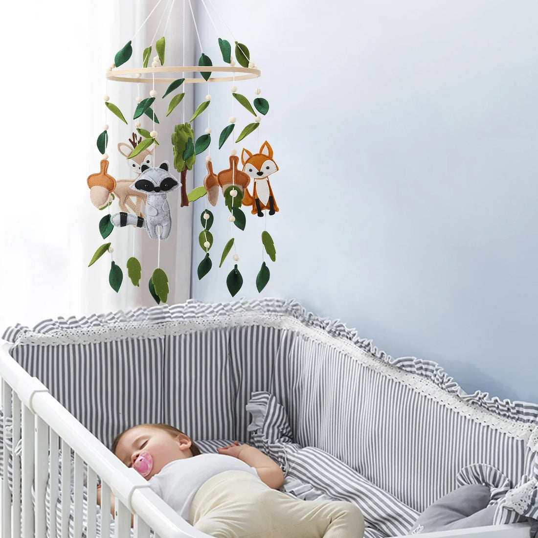 Woodland Felt Baby Nursery Mobile - Forest Animals Crib Cot Mobile