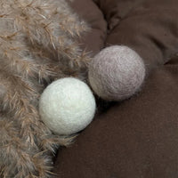 Dog mobile for nursery, golden retriever dog baby mobile Labrador , gender neutral mobile, Puppy cot mobile felt, Felt ball mobile crib