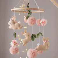 Bunny baby mobile Crib mobile Baby girl mobile Boucle bunny nursery